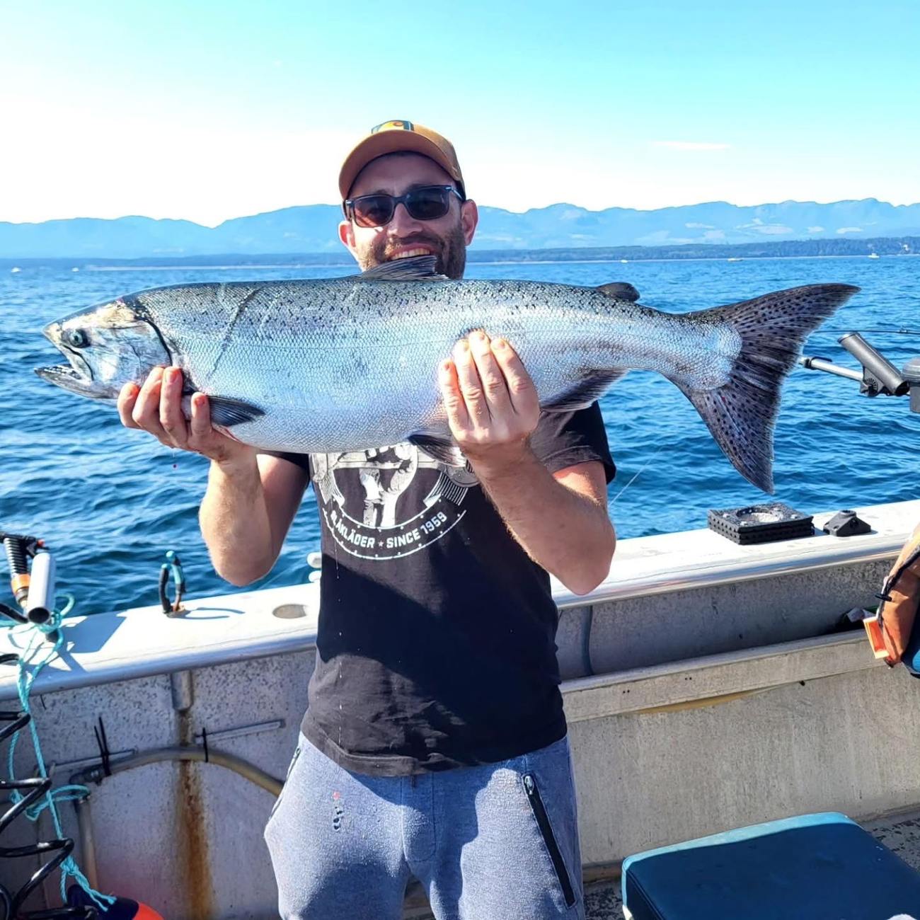 Wild West Sportfishing — Vancouver Island salmon charters & coastal tours